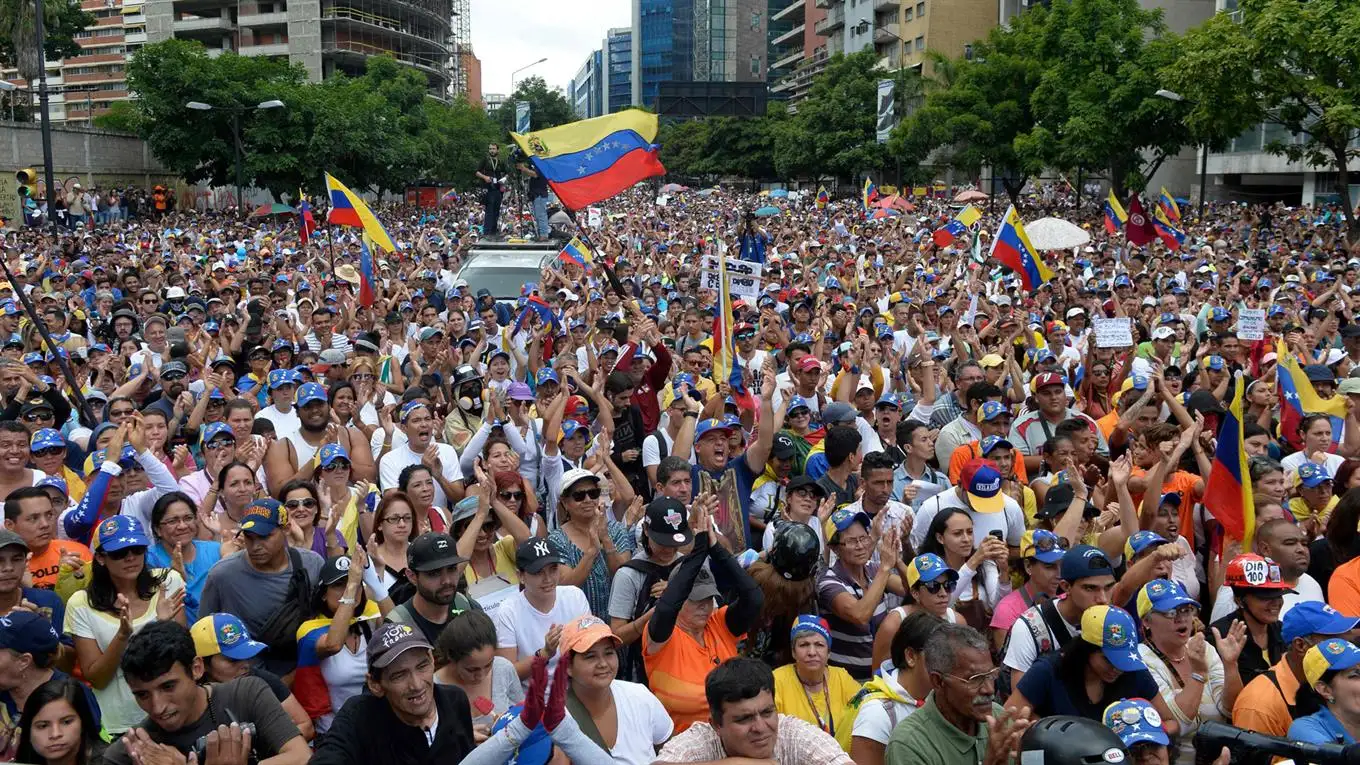 La oposición a Maduro no afloja y vuelve a las calles