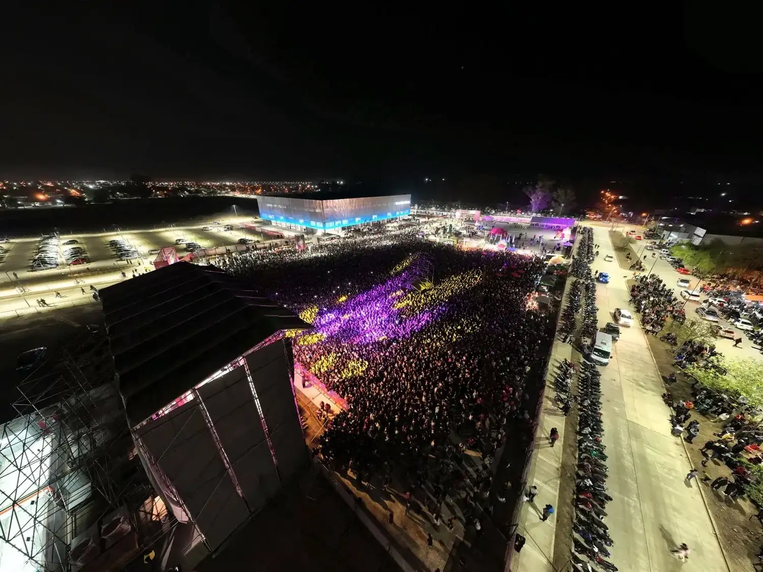 Q`Lokura convocó a 90 mil personas en Santa Fe.
