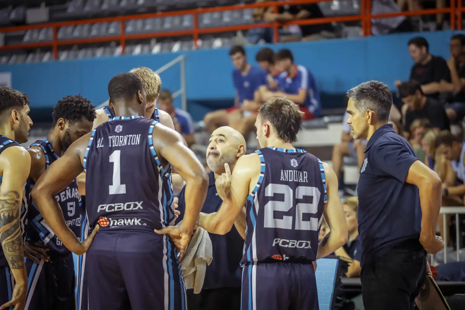 Laginestra en pleno minuto.