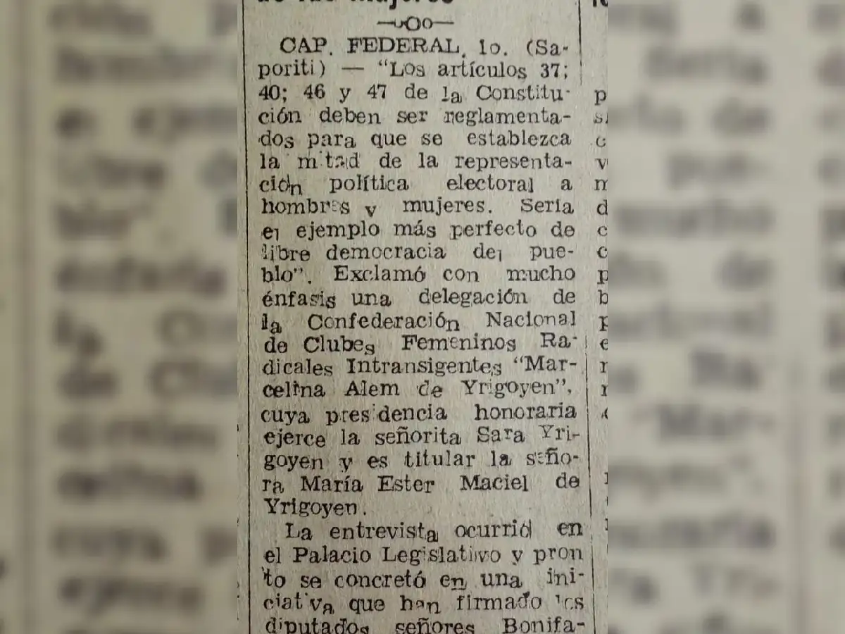 Un reclamo de  género futurista  