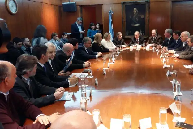Laboratorios santafesinos abastecerán al Ministerio de Salud de la Nación
