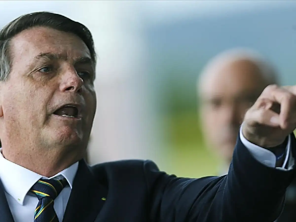 "¿Y a mí, qué? No hago milagros", dijo Bolsonaro luego de que Brasil superara a China en muertes
