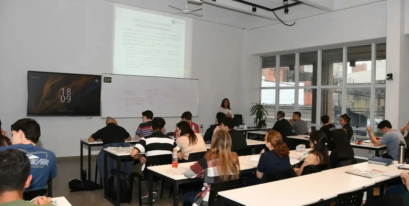Imagen ilustrativa. Despejado el debate por el Financiamiento Universitario, ahora vuelve a escena el arancelamiento para estudiantes extranjeros. Foto: Manuel Fabatía