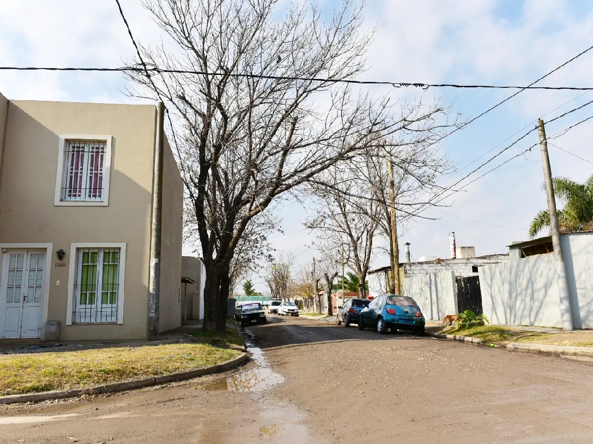 Pavimento en 20 de Junio:  arranca la obra y los vecinos  tendrán 36 cuotas para pagarla 