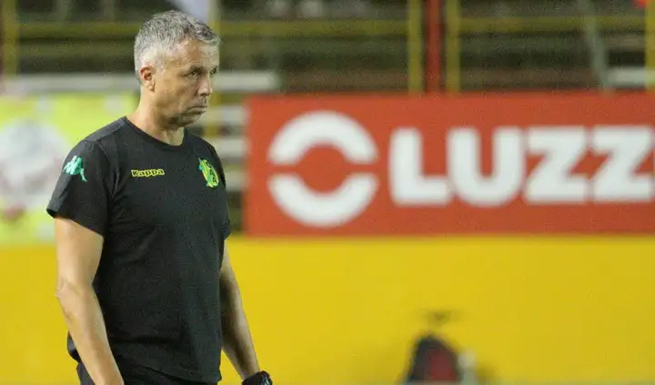 Gustavo Álvarez: “Los que están y los que se fueron pasaron por un análisis futbolístico”