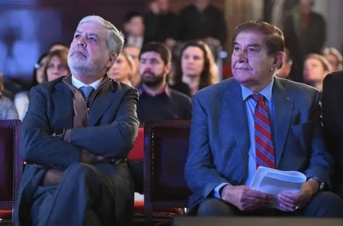 Julio De Vido reapareció en el Congreso