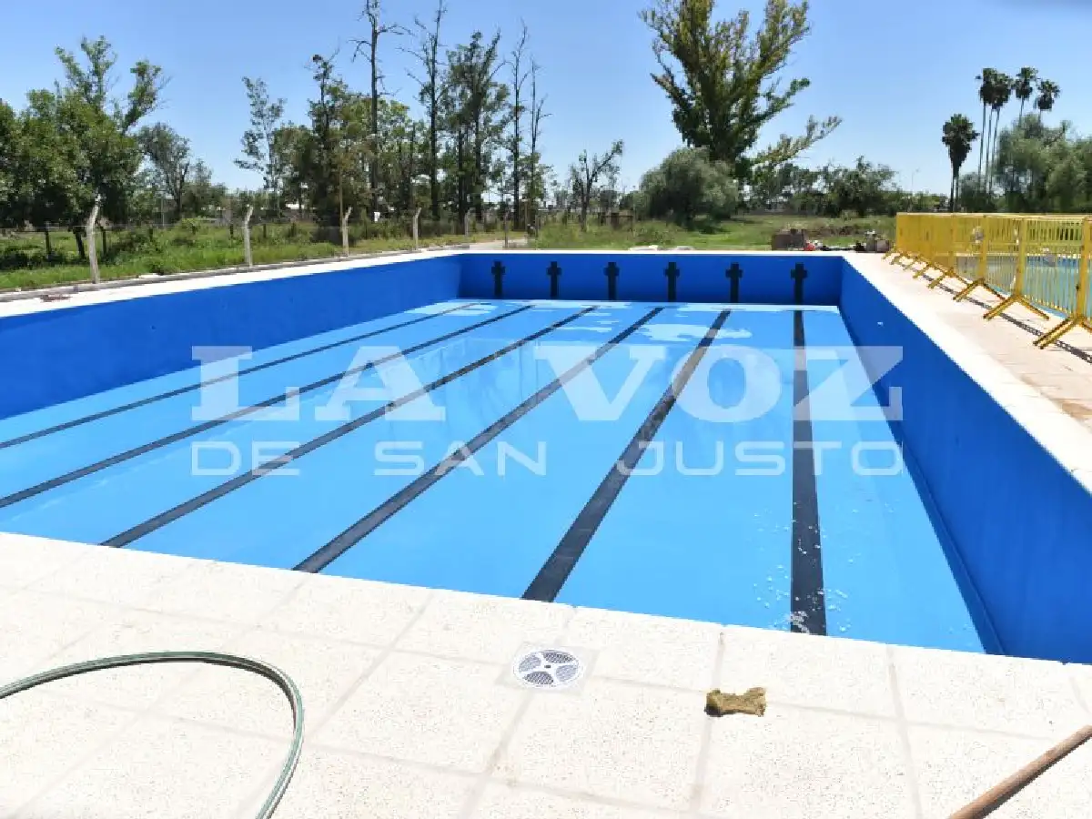Antes de marzo inaugurarían la segunda pileta en el Polideportivo Municipal