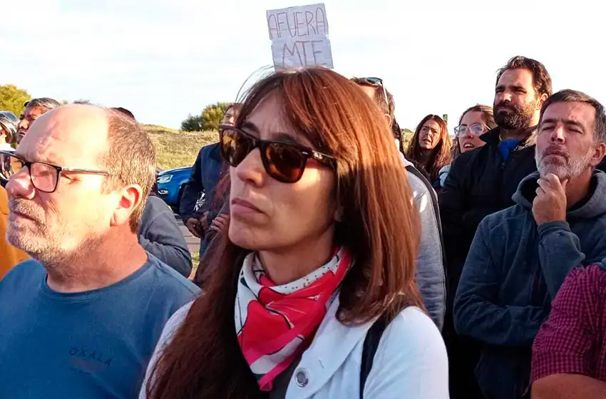 Acusan al kirchnerismo de "generar conflictividad" para alterar la "paz social" en Mar del Plata