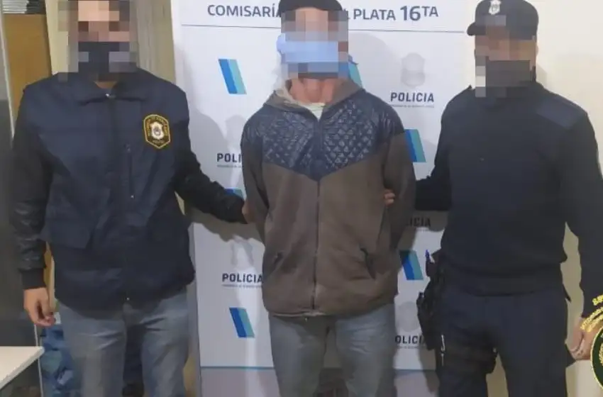 Robó cables de teléfonos y los quiso prender fuego cuando lo descubrió la policía