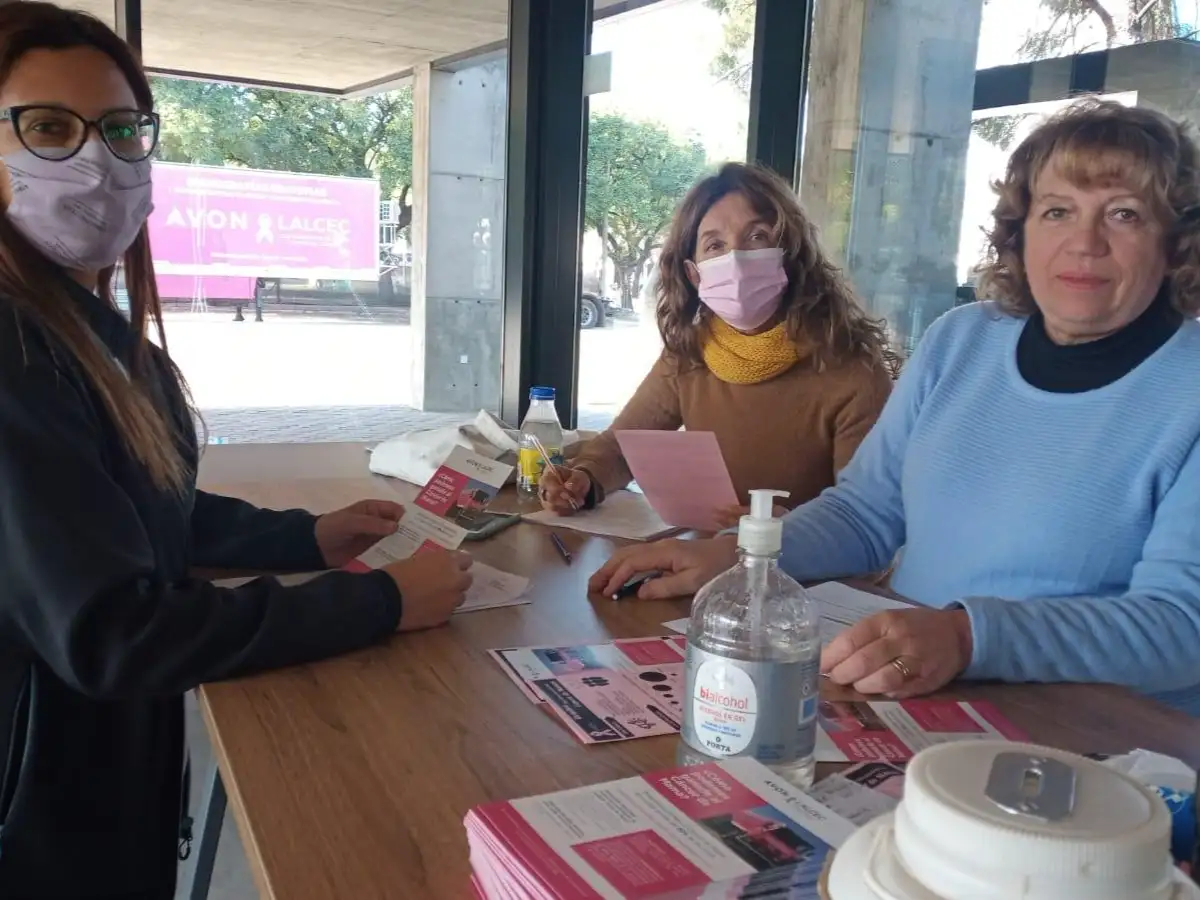 El mamógrafo ya está haciendo estudios en el Centro Cívico