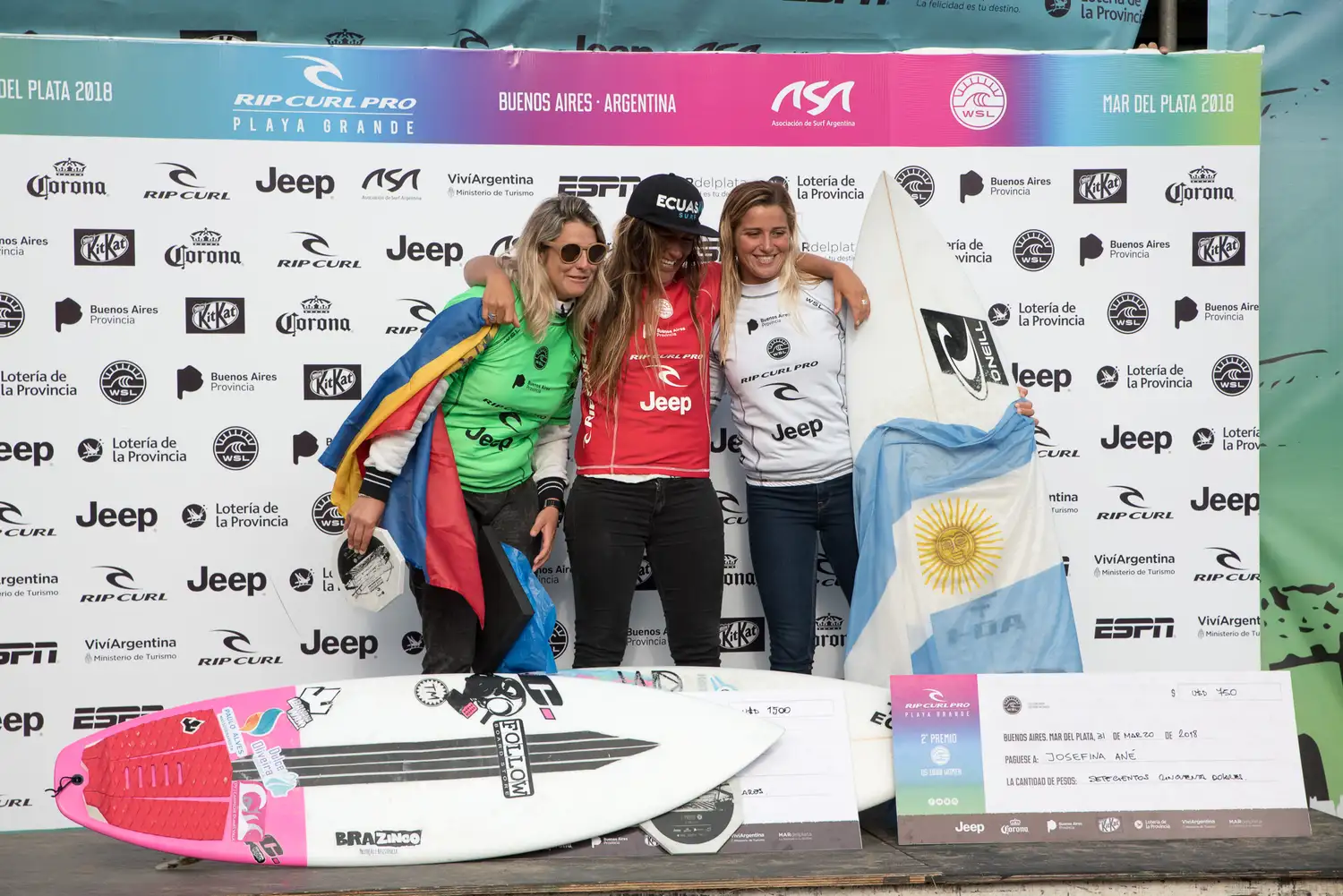 Ané subcampeona en las olas marplatenses