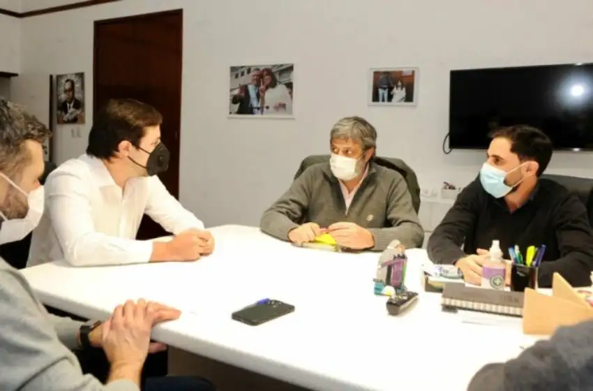 Acuerdan mesa para discutir la figura de “trabajador full time” en hospitales bonaerenses
