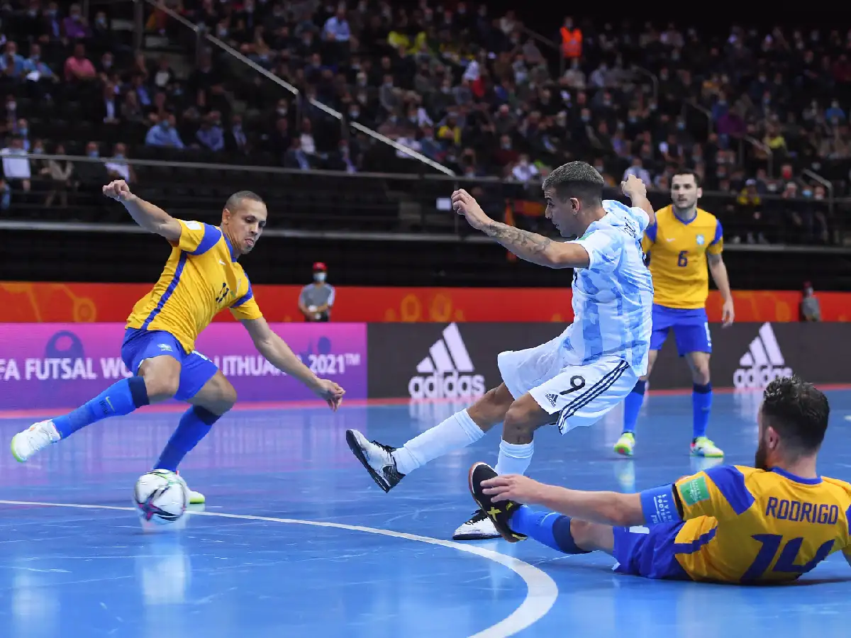 Argentina venció a Brasil y es finalista