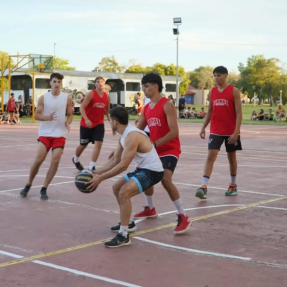 Torneos de Básquet 3x3 y Voley mixto en Firmat