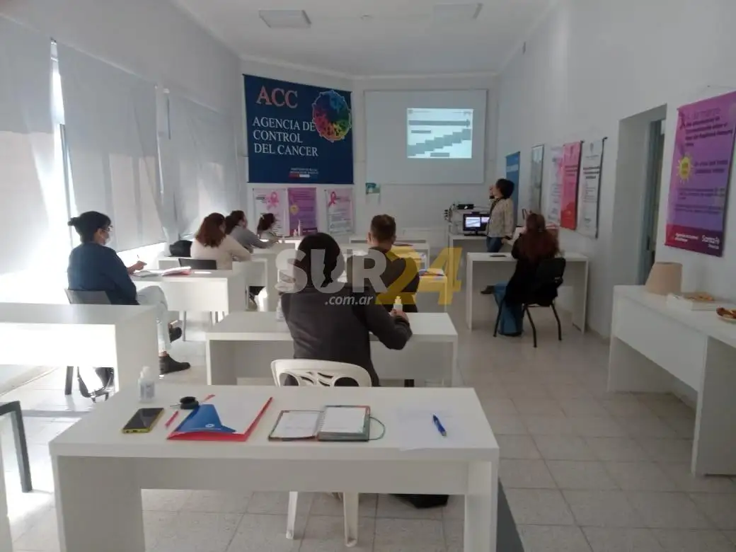 Trabajadores de la salud se capacitaron en prevención de cáncer de colon