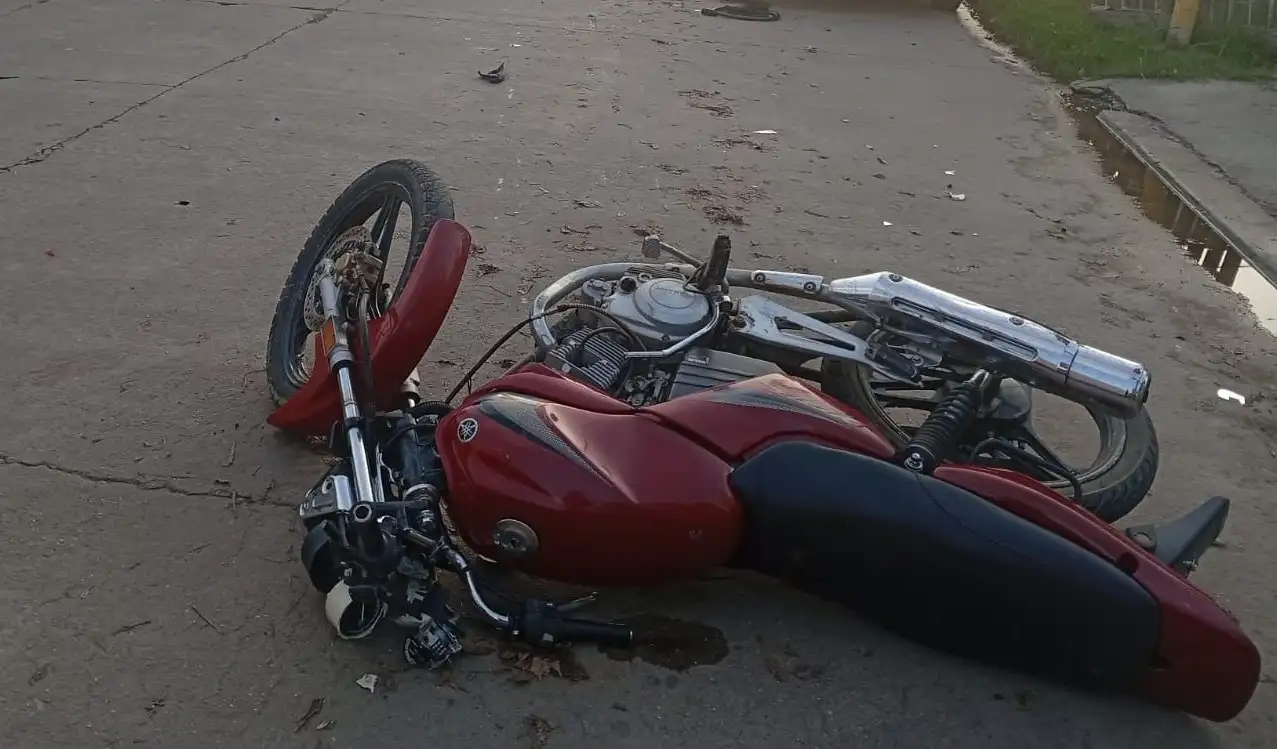 La motocicleta era conducida por un hombre de 29 años.