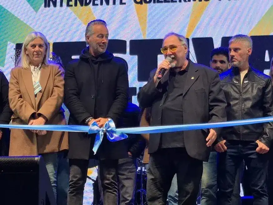 El momento del corte de cintas para dejar inaugurada la edición 2026.
