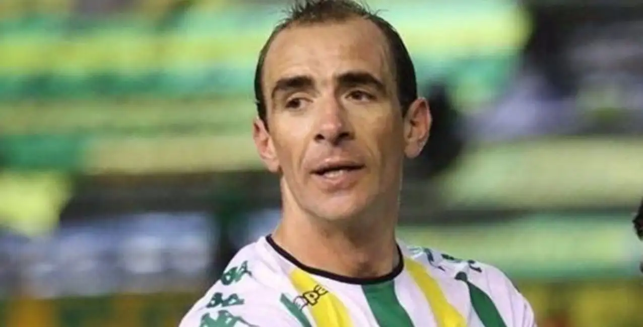 ¿Leandro Somoza será en nuevo DT de Colón?