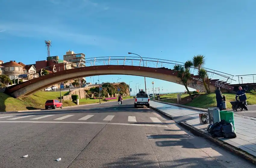 Se cayó del puente del Paseo Dávila: estaba borracho