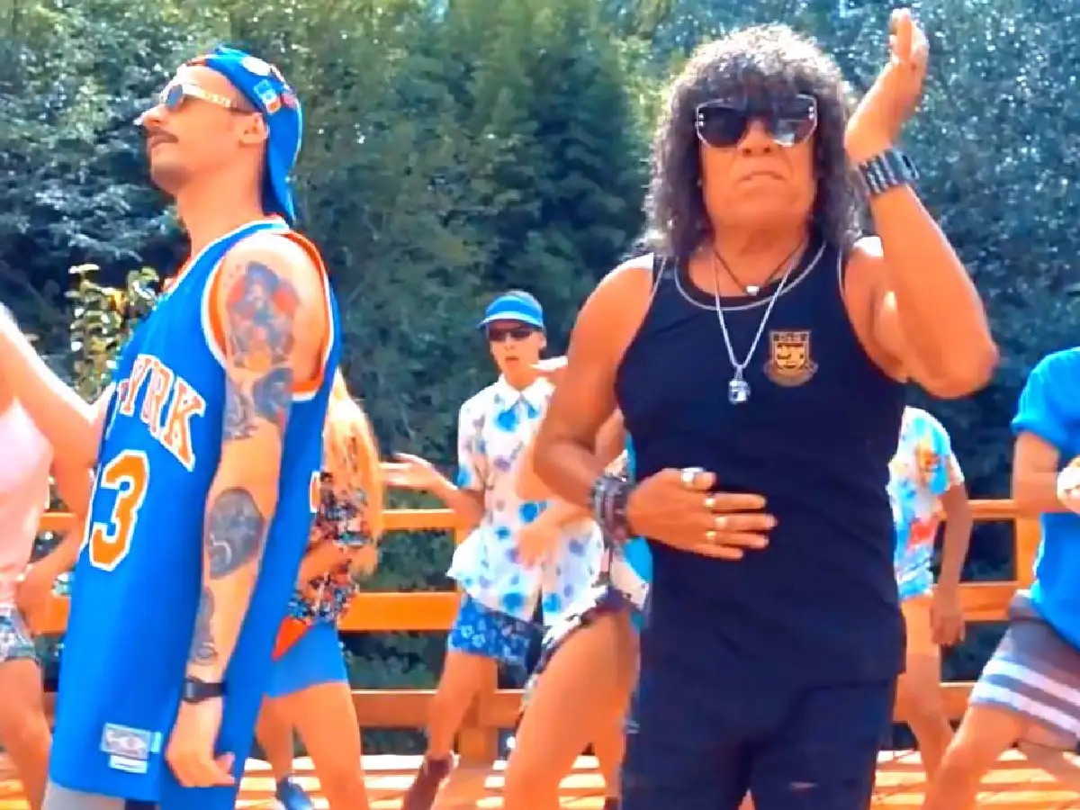 [Video] "La Mona" presentó el video clip de su reggaetón