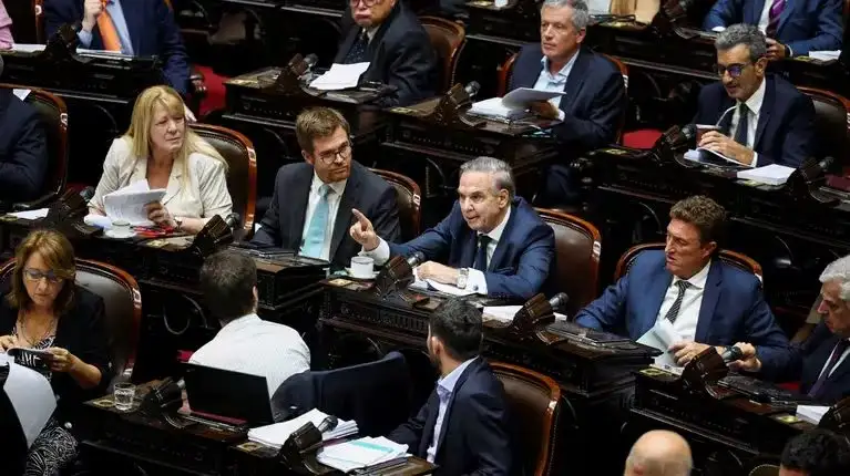 La Cámara Baja rechazó la eliminación de jubilaciones de privilegio.