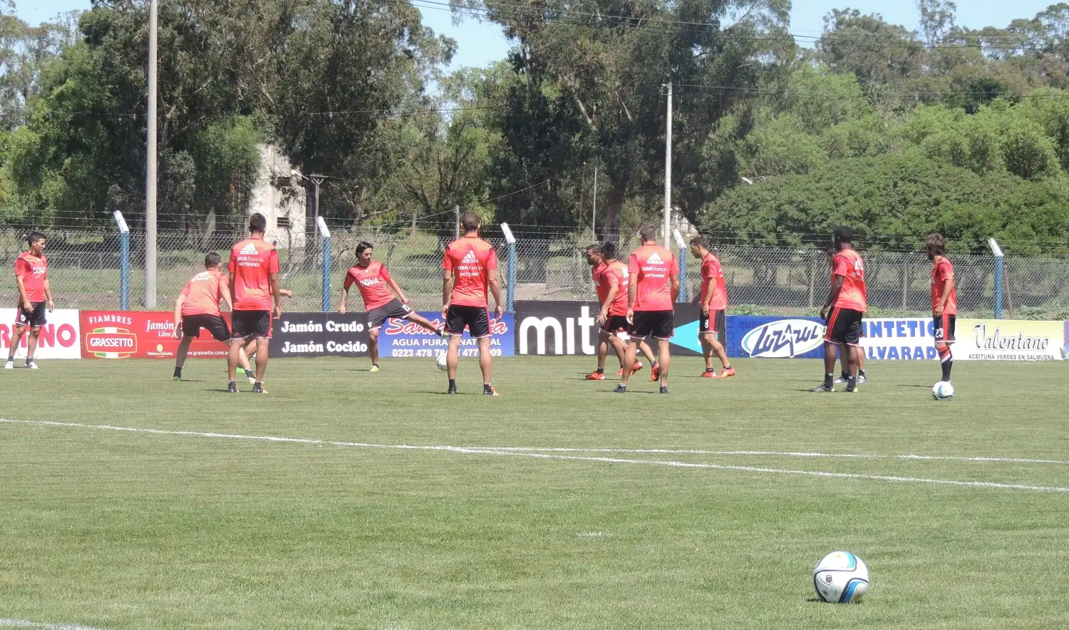 River entrenó en la Villa Deportiva de Alvarado