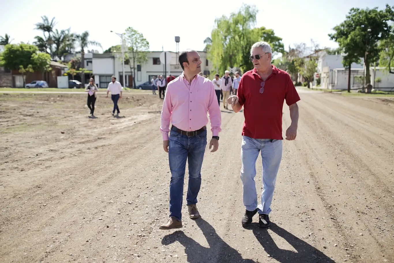 “Cumplimos con un anhelo de años de los vecinos de 7 Jefes y Candioti Norte”