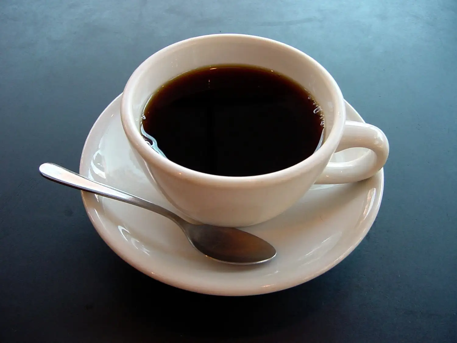 Uno de los establecimientos logró ubicarse dentro del top 10 mundial, un reconocimiento que no solo celebra su trabajo particular, sino que también refuerza la reputación del país como referente global en materia cafetera.