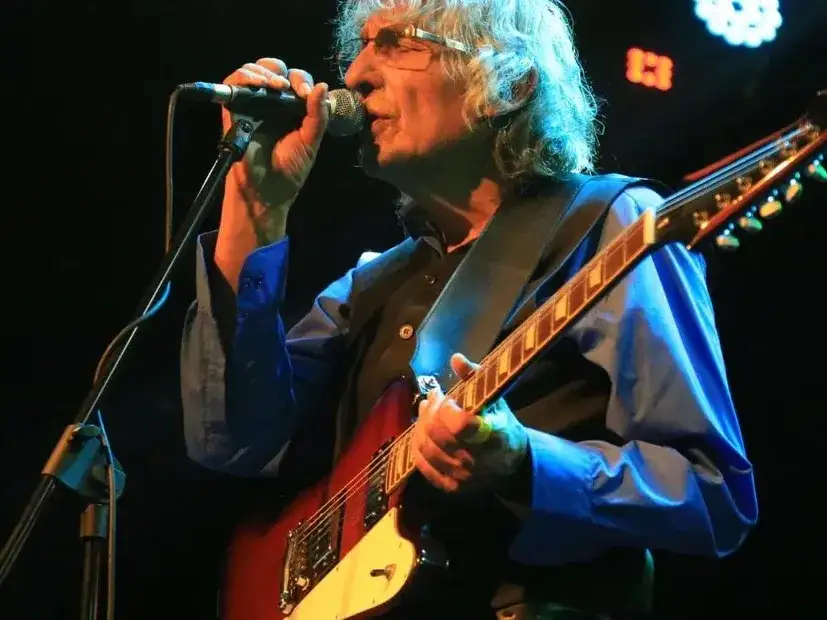 Además, fue el principal impulsor y compositor de “La Biblia”, considerada la primera ópera rock argentina. La obra fue publicada por Vox Dei en 1971