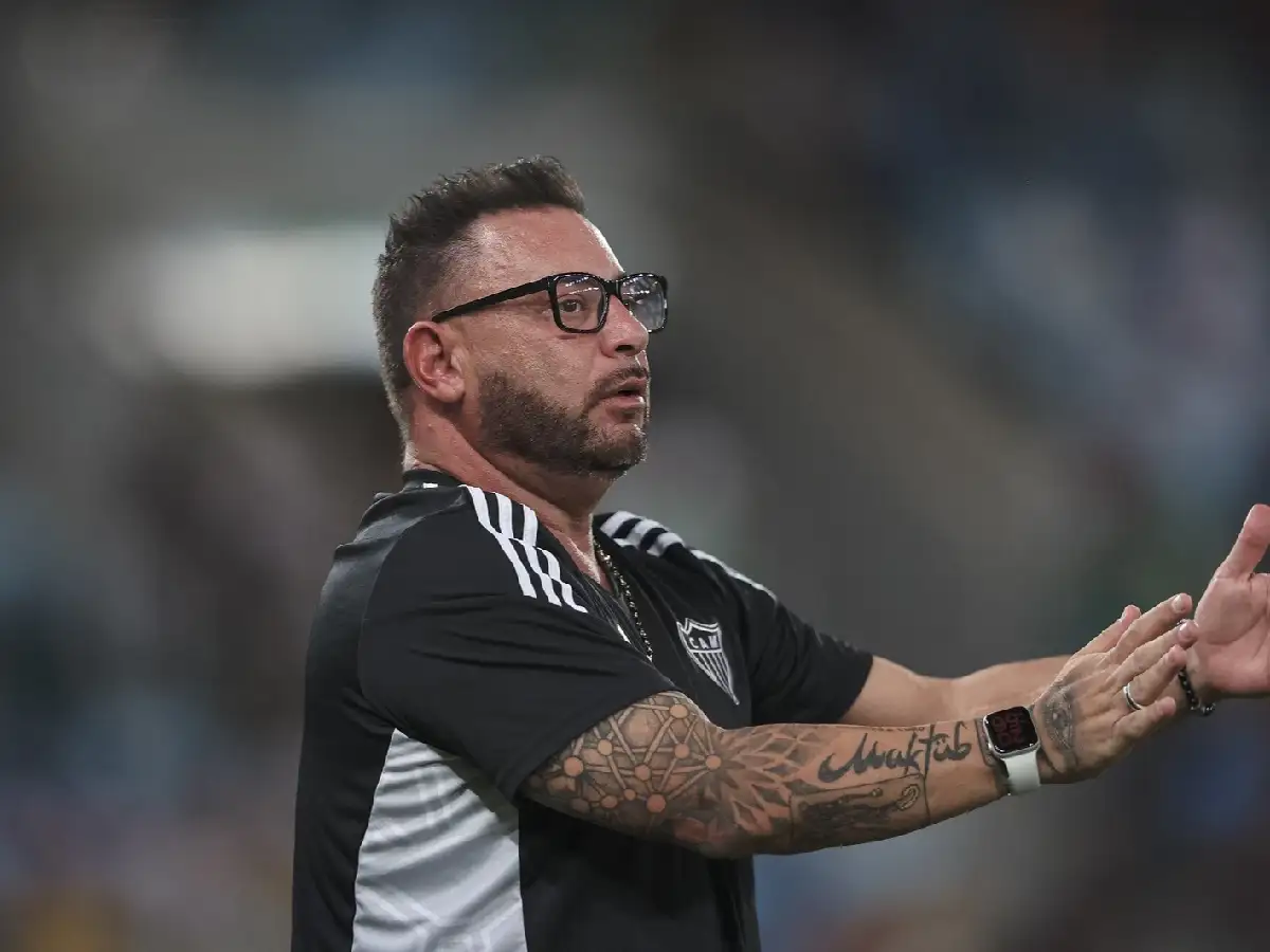 Mohamed dejó de ser el DT del Atlético Mineiro 