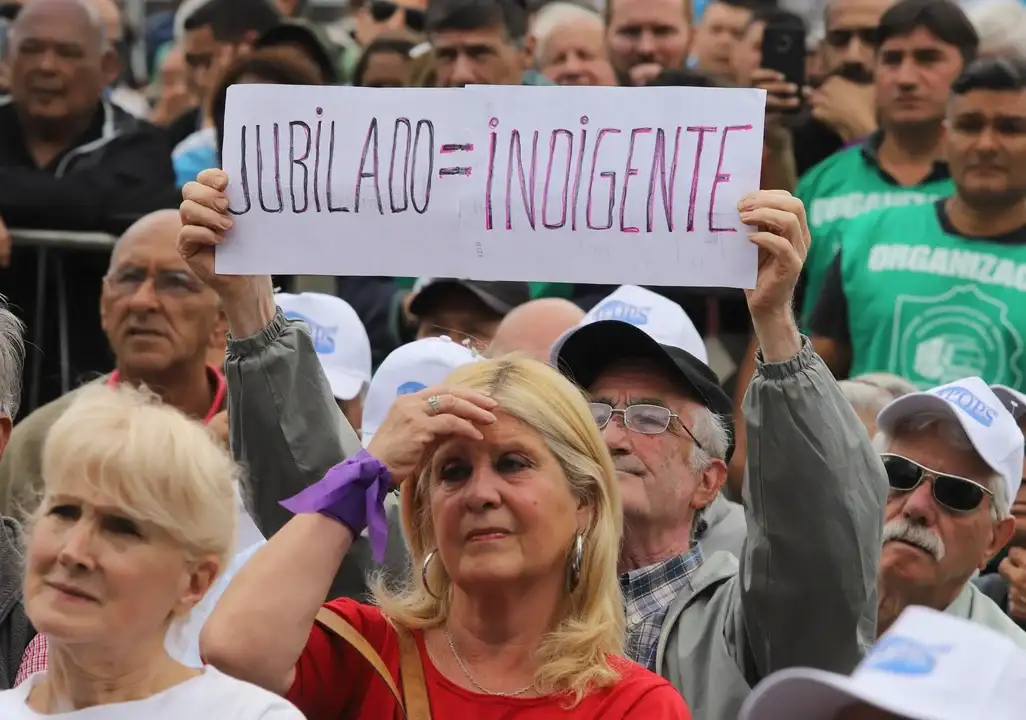 Los jubilados tienen muchas dificultades para afrontar sus gastos mensuales
