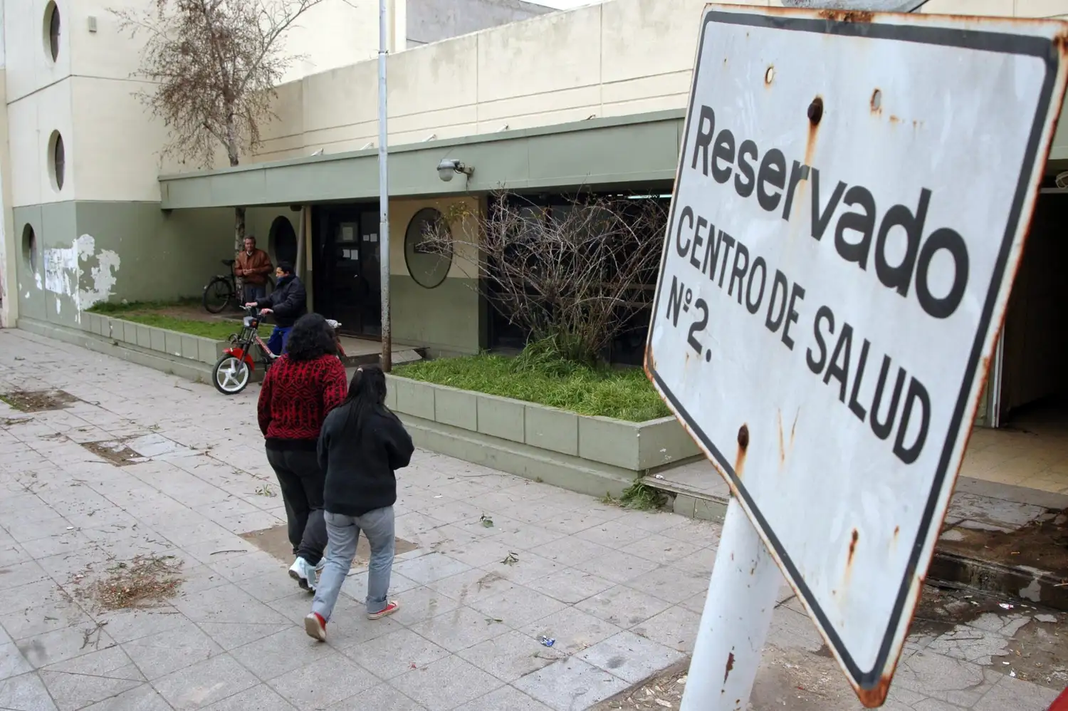 Retención de tareas en Centro de Salud N°2 por la agresión a una médica