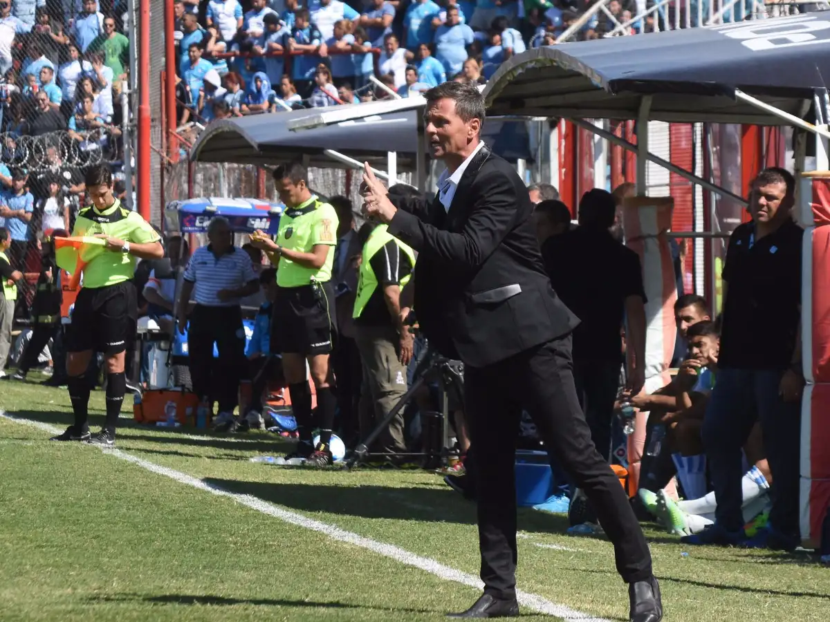 Planea tres variantes