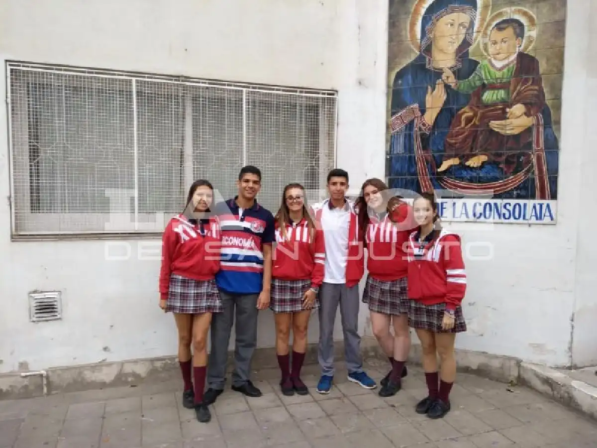 A través de un proyecto, alumnos del Pablo VI consiguieron una cocina para merendero