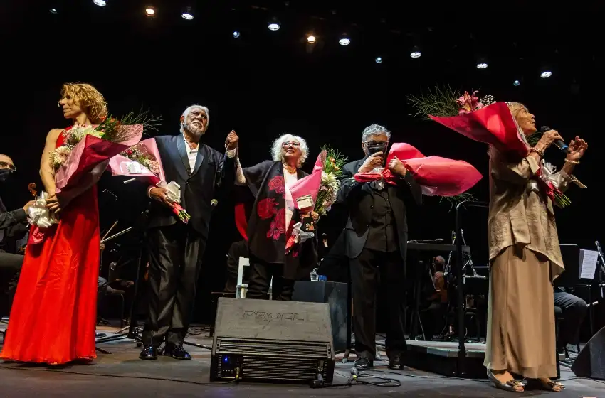 Noche inolvidable en el Tronador: Mar del Plata vibró y se emocionó al ritmo de Astor Piazzolla