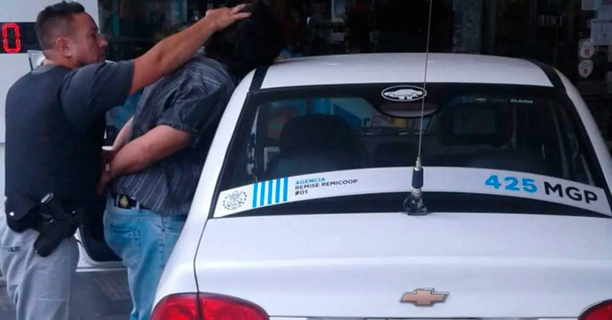 Detuvieron a un hombre que incendió la casa de su exmujer