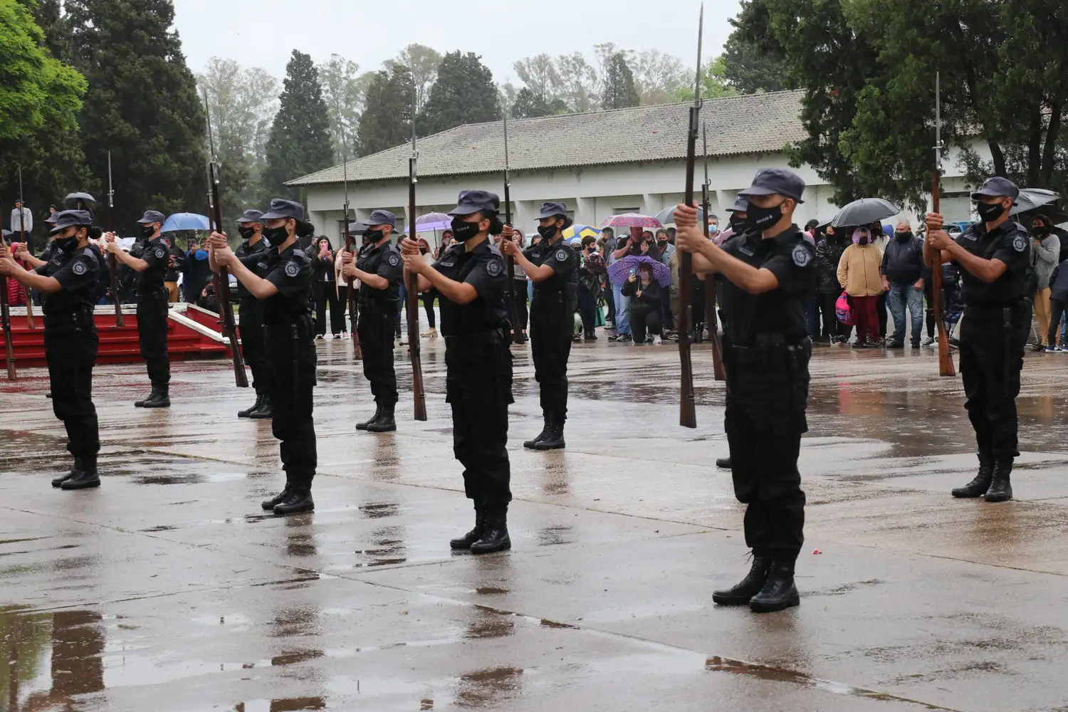 Se inscribieron casi 12 mil aspirantes para ingresar a la policía