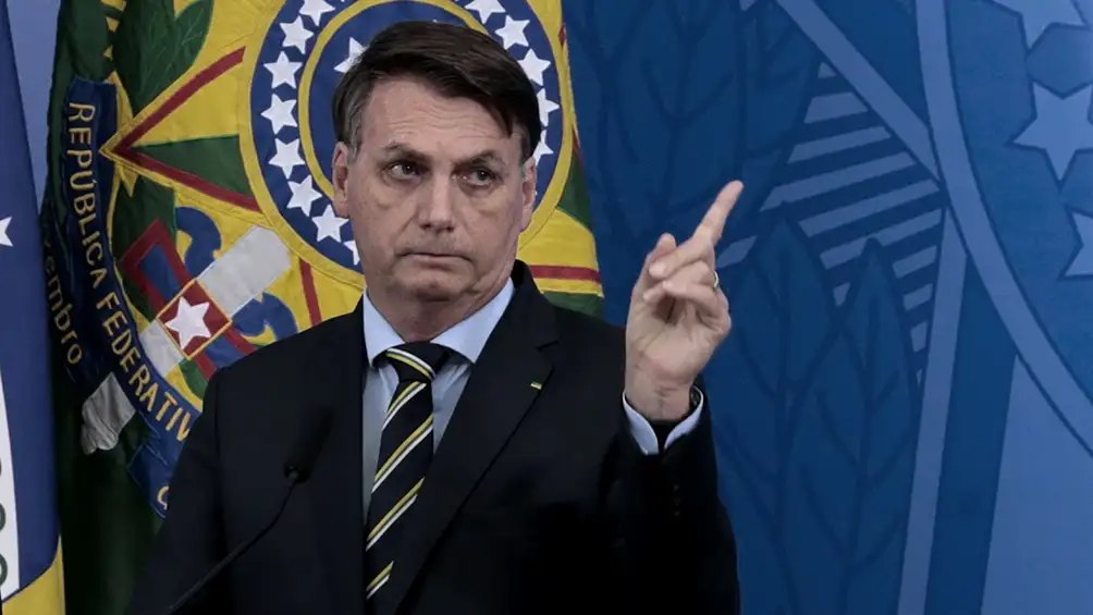 Bolsonaro se arroga cambiar a las autoridades de universidades federales