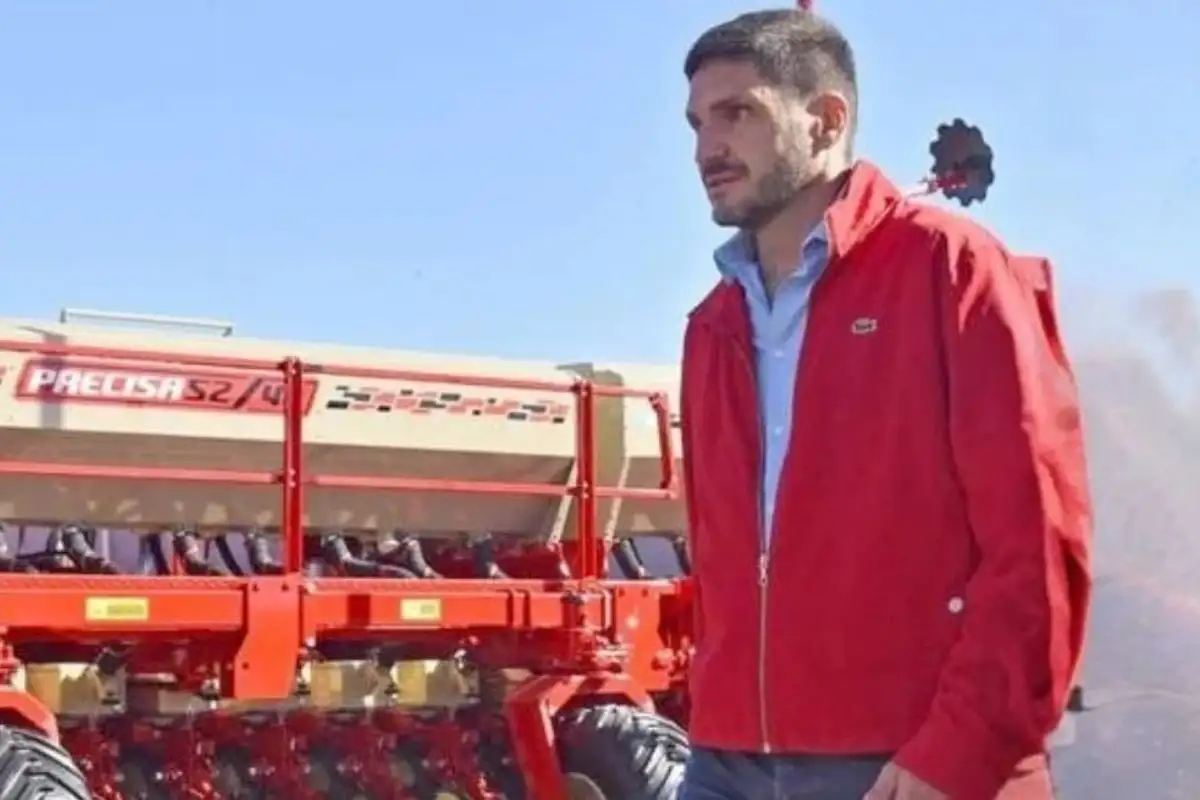 "Al país lo vamos a sacar adelante de la mano de la producción, del campo y de la industria, que generan riqueza y empleo", sostuvo Pullaro.