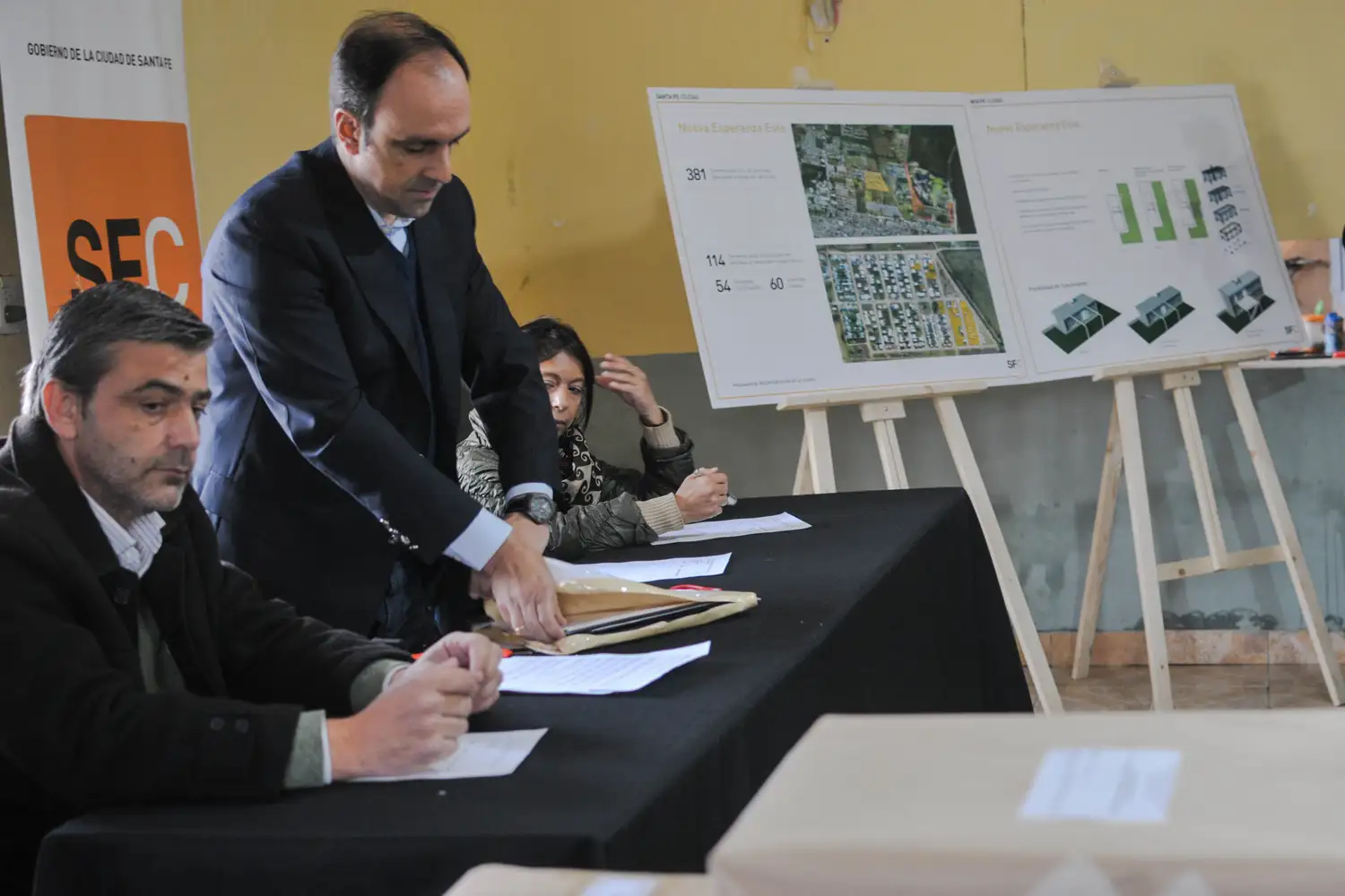 Tres ofertas para construir viviendas en Nueva Esperanza Este