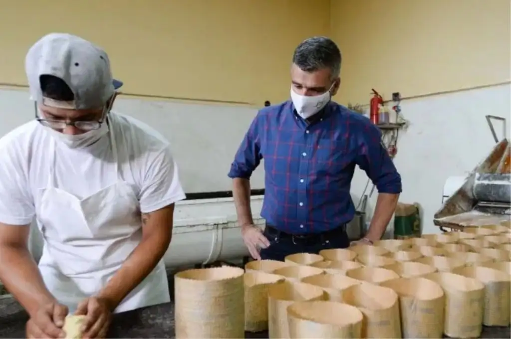 Lanzan “pan dulce solidario” a $100: dónde conseguirlo