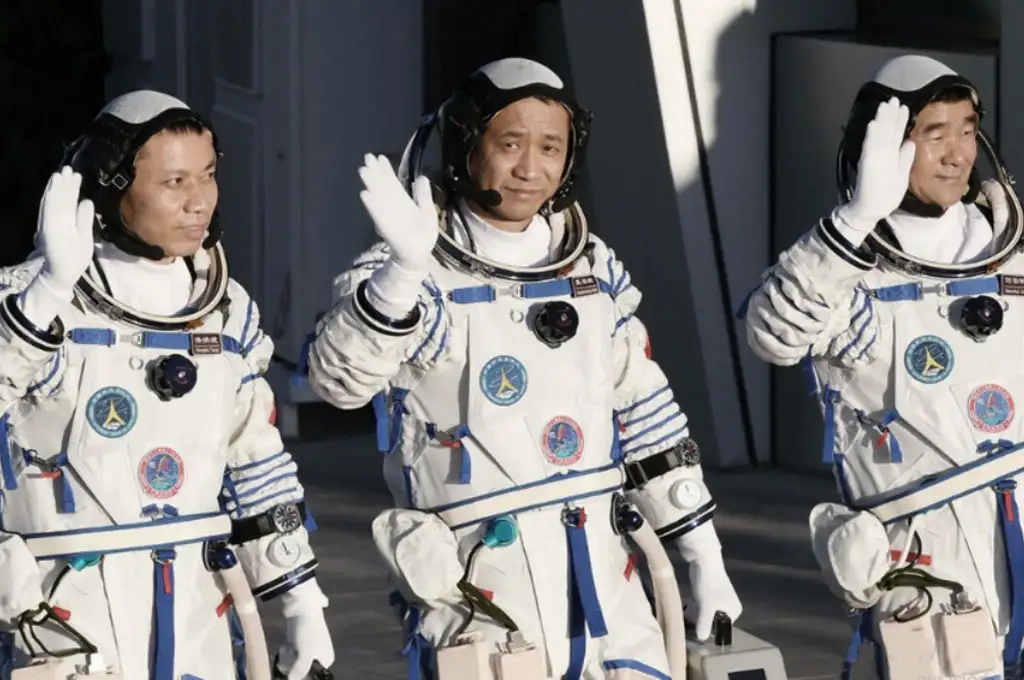 Tres astronautas regresaron a la Tierra después de meses en el espacio