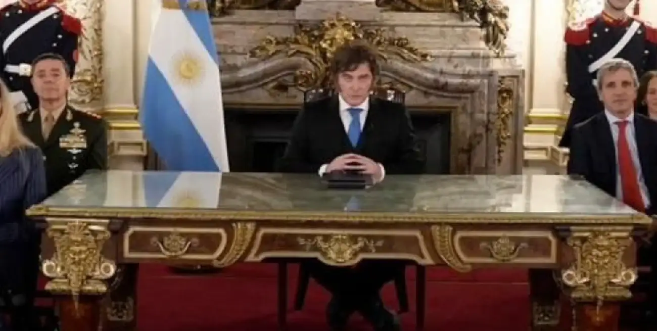 El presidente Javier Milei presentó el proyecto de ley de Defensa de la Soberanía Nacional en cadena nacional el 3 de septiembre. Foto: Archivo.