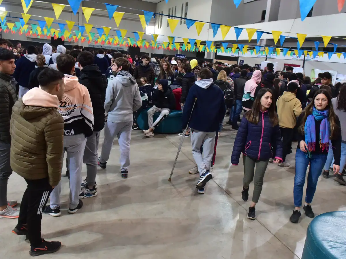 El Superdomo fue vidriera  de toda  la oferta universitaria de la ciudad