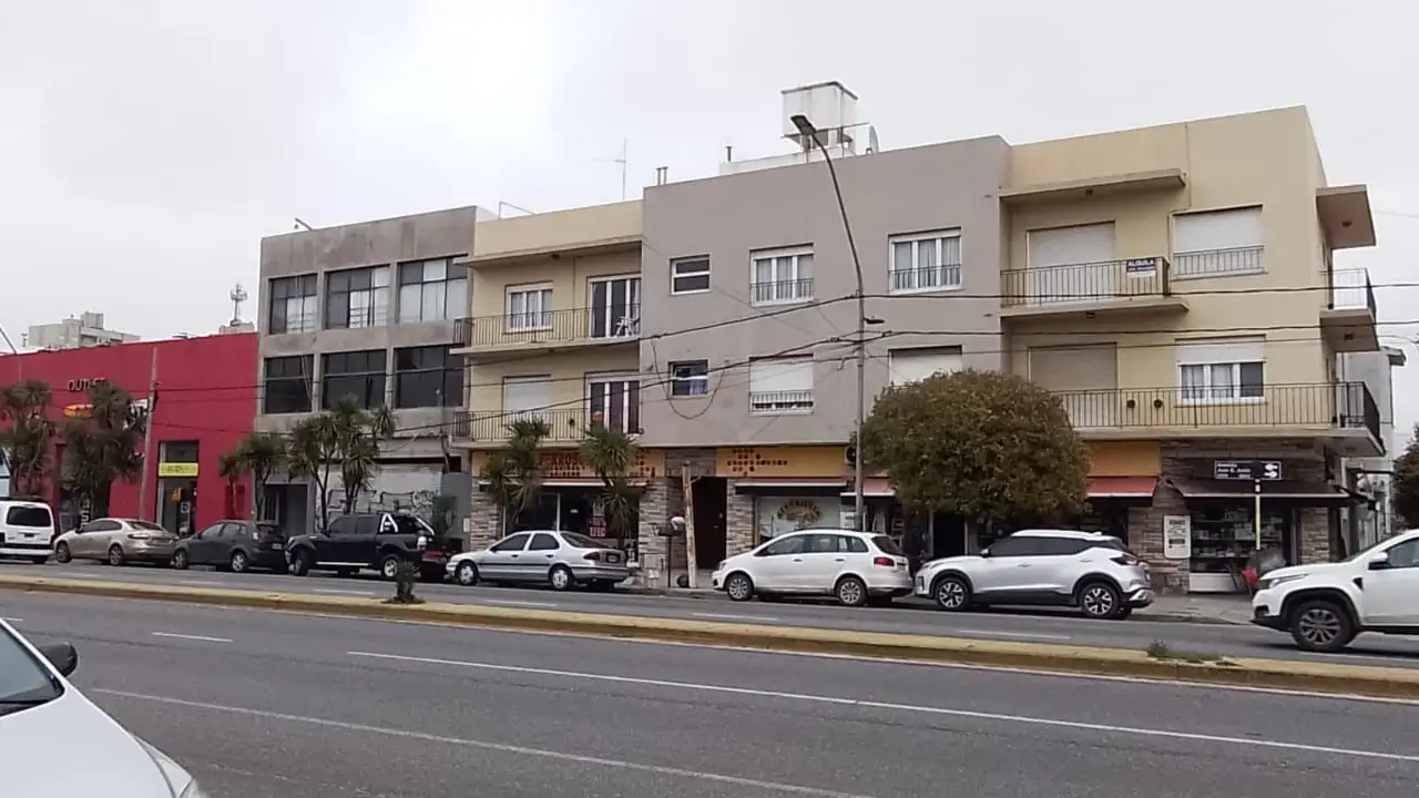 Se recomienda a los vecinos de la zona mantenerse informados a través de los canales oficiales de EDEA.