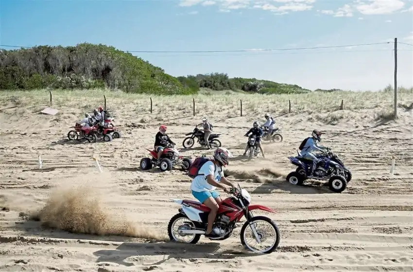 Villa Gesell: murió un joven que corría una picada en un médano