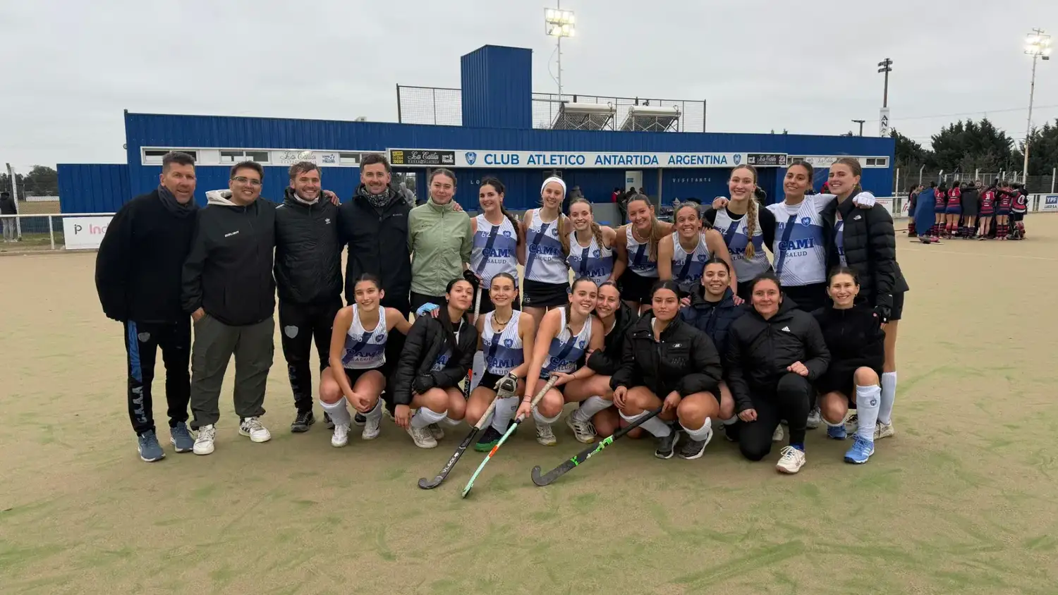 Antártida ganó en los shootouts
