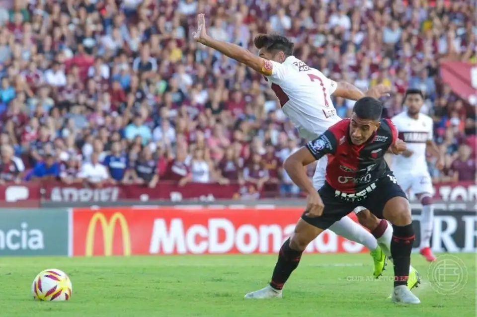 Colón perdió en el final ante Lanús con gol de Sand
