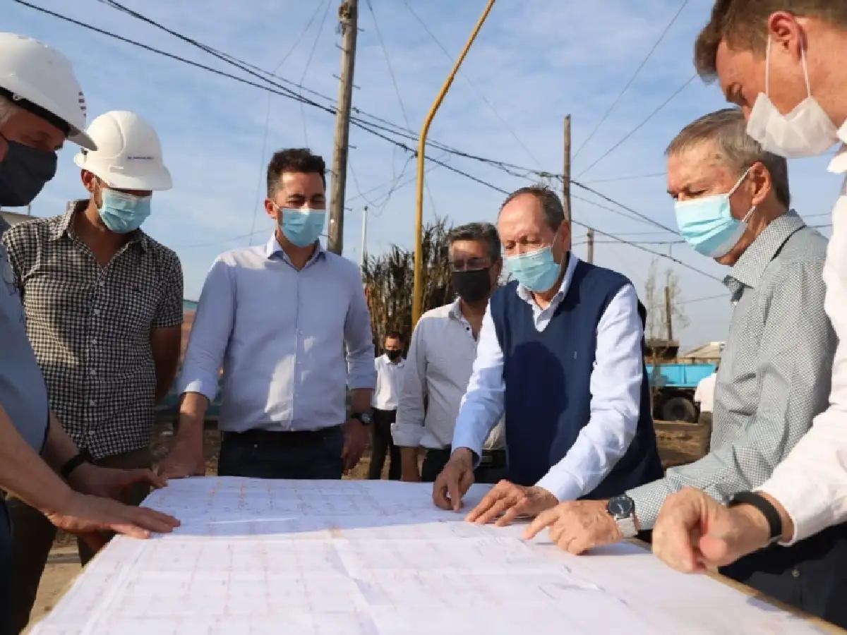 Schiaretti recorrió las obras de cloacas de nuestra ciudad
