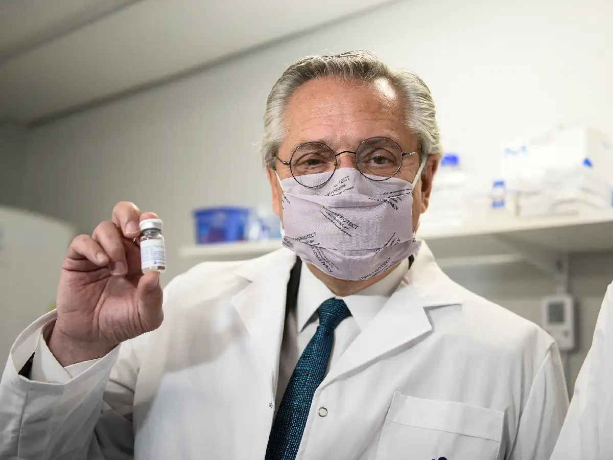 Qué es, cómo funciona y a quiénes beneficia el suero equino hiperinmune contra el coronavirus